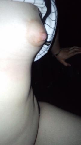 10代 おっぱい 画像掲示板 エロ板